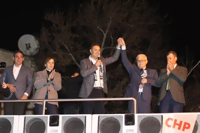 Ahmet Akın: Makyaj belediyeciliği son bulacak!
