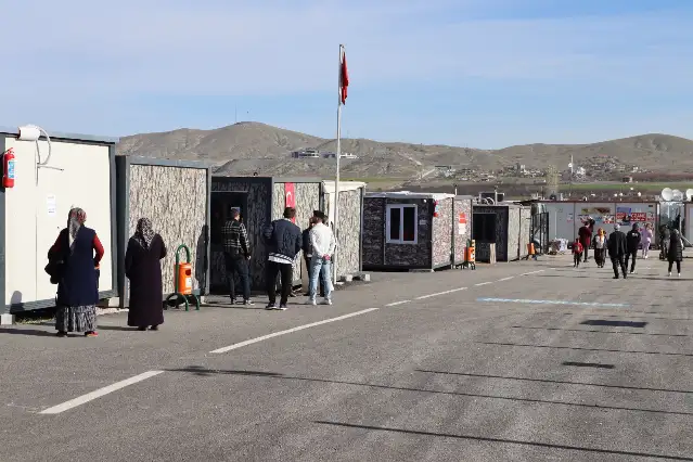 Malatya, seçime konteynerde gitti!