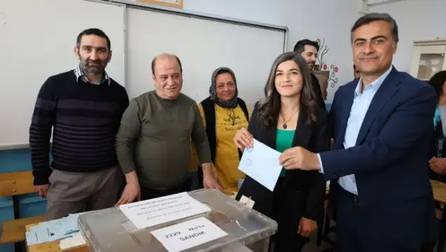 Vanlılar, Zeydan ile ilgili kararı protesto edecek