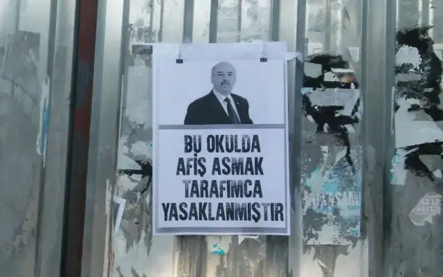 AYM'den Üniversite kararı: Afiş-pankart, bildiri dağıtmak asma yasaklanamaz
