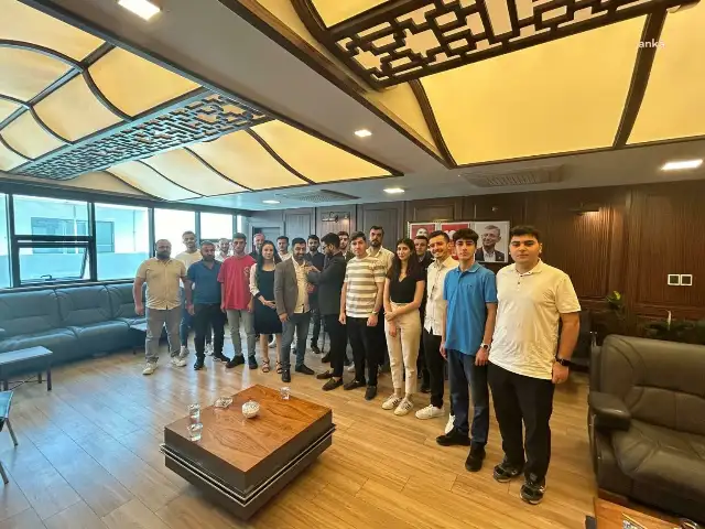 Diyarbakır’da AKP’den istifa eden 20 kişi CHP’ye geçti