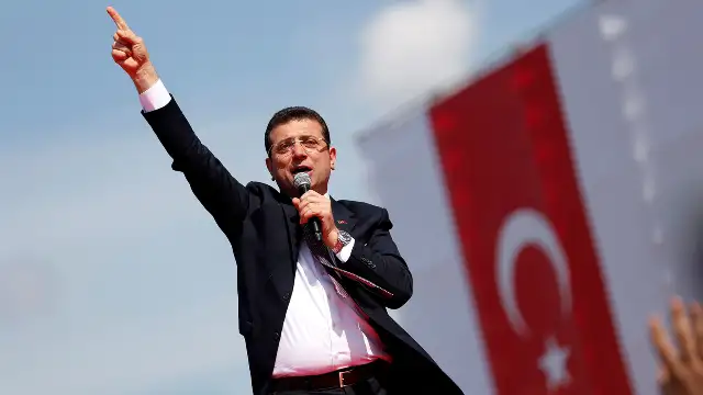 Muamma ortadan kalktı: İmamoğlu 'yolsuzluk' suçlamasından tutuklandı, 'terör' suçlamasından serbest bırakıldı