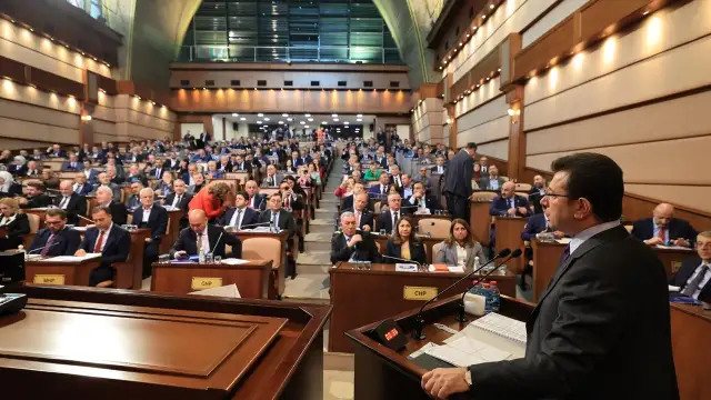 İşte çoğunluğu sağlayan CHP'nin İBB Meclis üye sayısı!