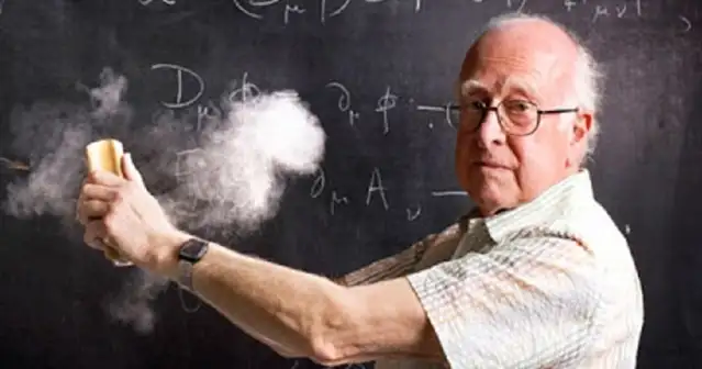 Nobel ödüllü fizikçi Peter Higgs hayatını kaybetti