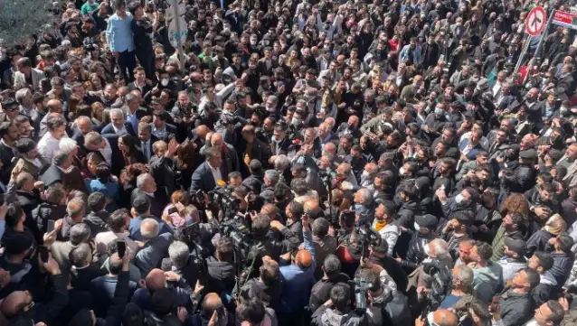 Hatimoğulları: Mazbata verilene dek mücadeleye devam