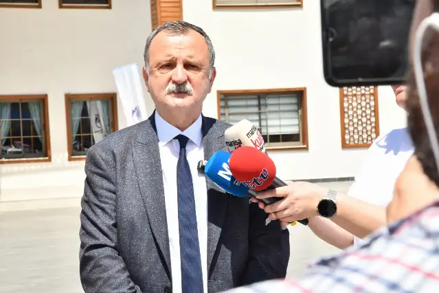 Balaban, Manisa Yunusemre Belediyesi'nin borcunu açıkladı: 1 milyar 103 milyon