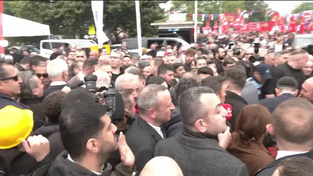 ANKA: Özgür Özel, Saraçhane'den ayrıldı