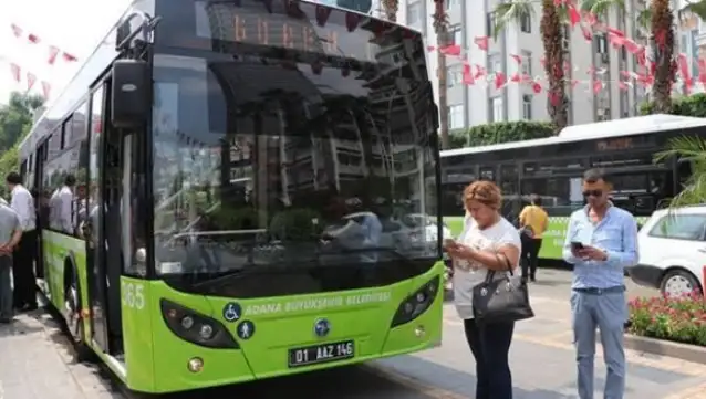 Adana'da ulaşıma yüzde 43 oranında zam yapıldı