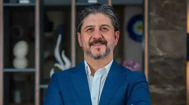 Ünlü obezite cerrahı meslekten men edildi! "Ölüme sebebiyet verdi"