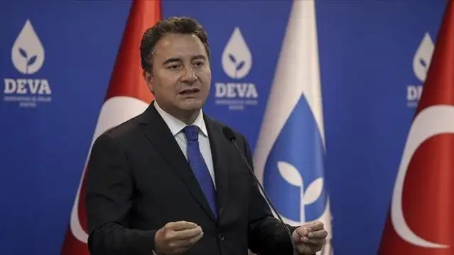 Ali Babacan: Normalleşme söylemleri Erdoğan ile Özgür Özel'in kahve içmesinden ibaret kaldı