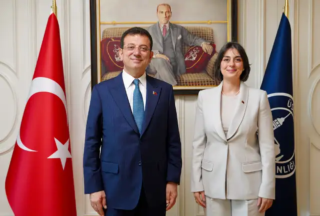İmamoğlu: Kadın başkanlarımızın başarısı için var gücümle çalışacağım