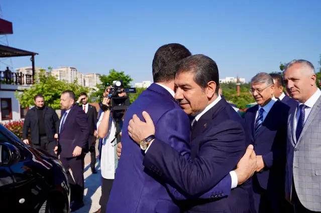 İmamoğlu’ndan Tevfik Göksu’ya tebrik ziyareti