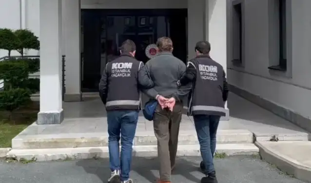 Topladığı akrepleri yurt dışına kaçırdığı öne sürülen ABD'li ülkesine döndü