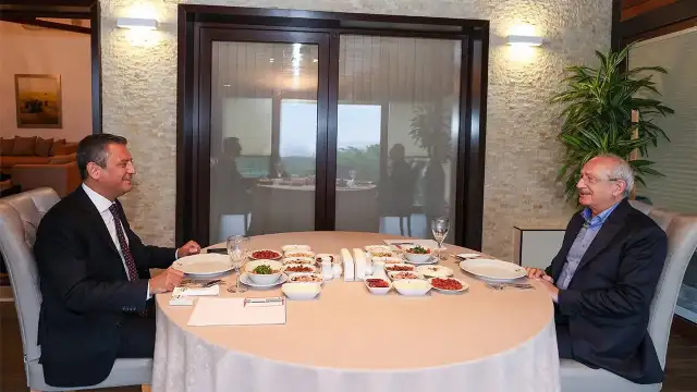 Özgür Özel'den Kılıçdaroğlu ile görüşme hakkında: İkimizde kazanan taraftayız, hiç bu kadar keyifli bir yemek yememiştik
