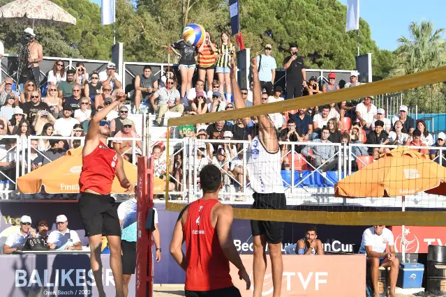 Balıkesir, plaj voleyboluyla dünya arenasına adım atıyor: Doğal güzellikleriyle spor tutkunlarını bekliyor!