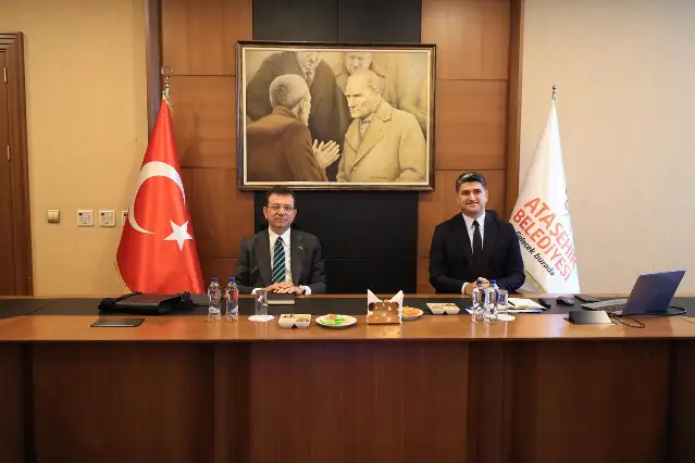 İmamoğlu’ndan Ataşehir Belediye Başkanı Adıgüzel’e tebrik ziyareti
