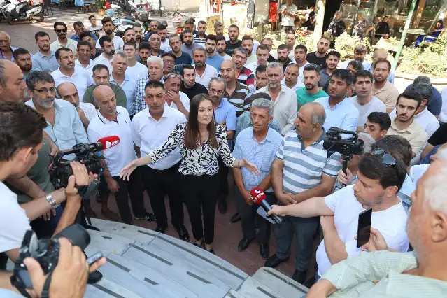 Başkan Durbay kentsel dönüşüm mağduru vatandaşları dinledi