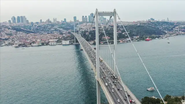 Bloomberg: Türkiye köprü ve otoyol özelleştirmeleri için Ernst & Young’ı yetkilendirdi