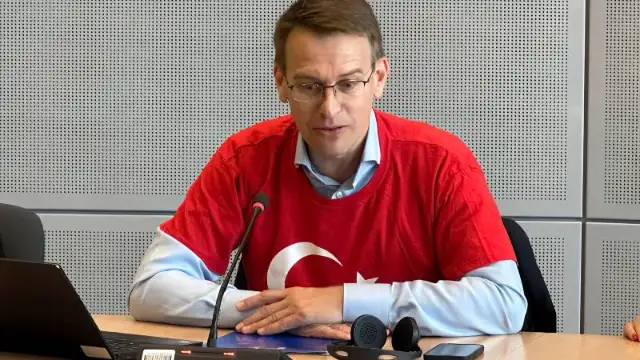 AB Komisyonu Sözcüsü Stano'dan Türk gazetecilere şaşırtan karşılama