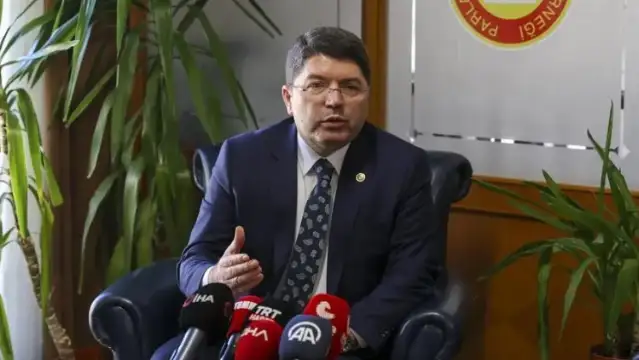 Adalet Bakanı Yılmaz Tunç: Yangınlar hakkında yürütülen soruşturmalarda 17 şüpheli gözaltına alındı
