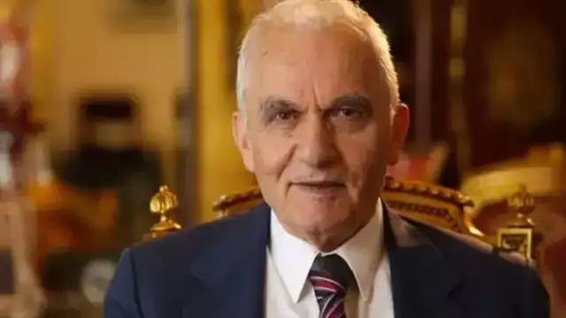 Eski Dışişleri Bakanı Yaşar Yakış hayatını kaybetti
