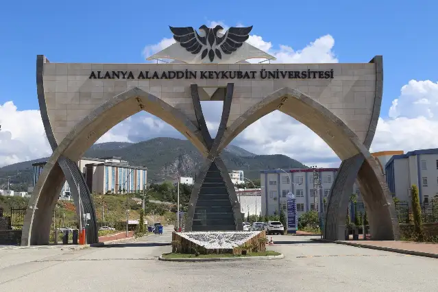 Alanya'da 23 yaşındaki üniversite öğrencisi kaldığı yurtta ölü bulundu