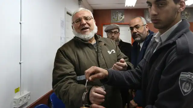 İsrail, eski Filistin Meclis Başkanı Duveyk'i tekrar serbest bıraktı