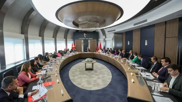 Erdoğan-Özel görüşmesinin ardından CHP MYK toplandı