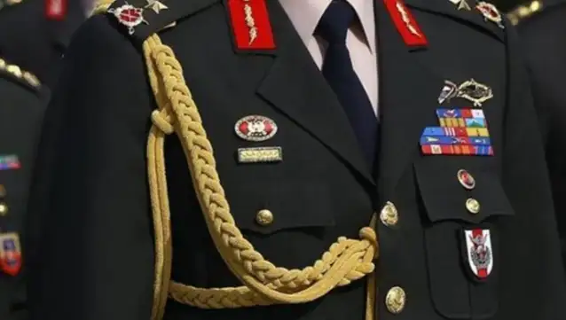 İnsan kaçakçılığı yapan tuğgeneral gözaltına alındı