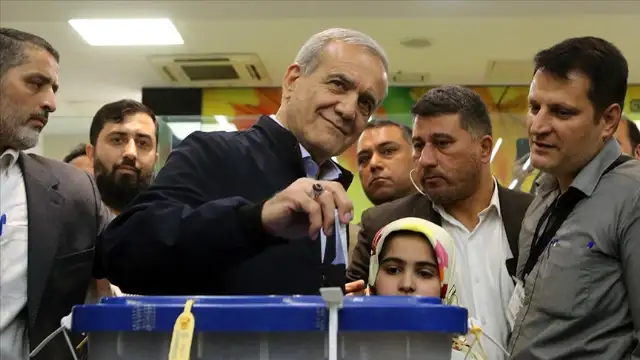 İran'da Cumhurbaşkanlığı seçimi ikinci tura kaldı