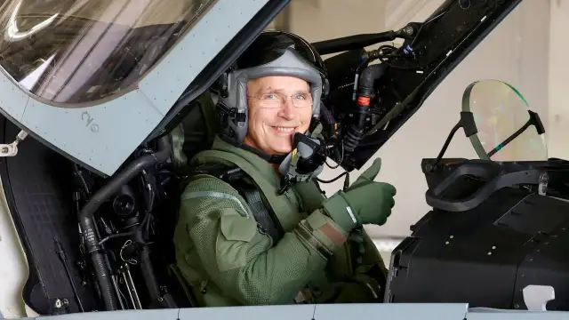 NATO Genel Sekreteri Stoltenberg: Ukrayna Rusya topraklarına saldırma hakkına sahip