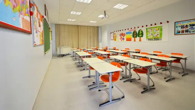 Sakarya’da gece bekçisi çıplak halde okulda dolaştı: Soruşturma başlatıldı