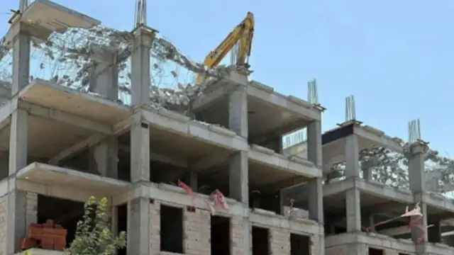 "TOKİ, Çanakkale'deki inşaatına kaçak kat çıkmış"
