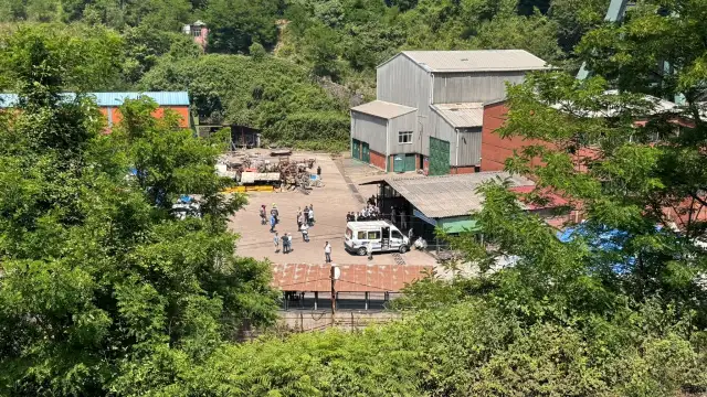 Zonguldak'ta maden ocağındaki göçükte mahsur kalan 2 işçiden 1'i yaşamını yitirdi
