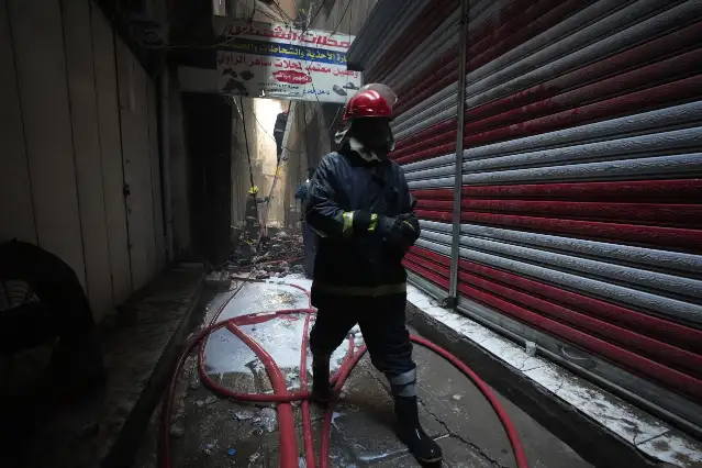 Bağdat'ın en yoğun çarşısında yangın