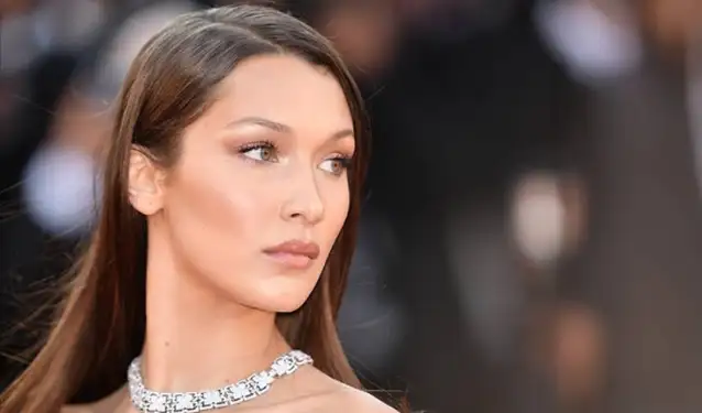 İsrail'in tepkisi sonrası Filistin asıllı Bella Hadid'in reklamı kaldırıldı