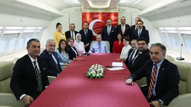 Erdoğan, Astana dönüşü uçakta açıklamalarda bulundu: 'Putin ve Esed'a davetimiz olabilir'