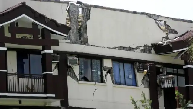 Filipinler'de 7,1 büyüklüğünde deprem meydana geldi