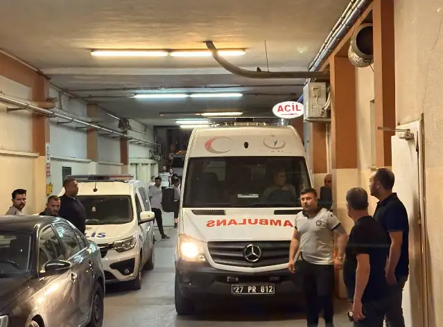Gaziantep'te 61 sağlık personeli yemekten zehirlendi