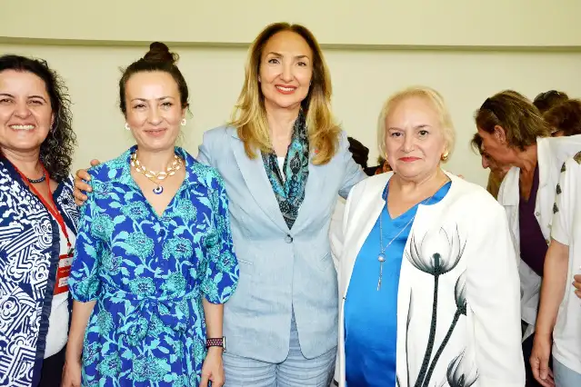 CHP Manisa İl Kadın Kolları Başkanı Tahmilci oldu