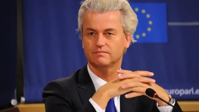 Hollanda'da ırkçı lider Wilders'ın gölgesinde aşırı sağ-merkez sağ koalisyon hükümeti kuruldu