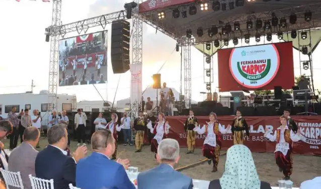 Ferhadanlı Karpuz Şenliği coşkuyla başladı