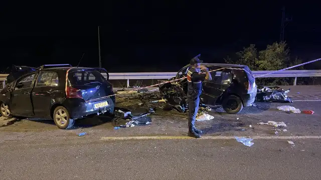 Kayseri'de iki otomobilin karıştığı kazada 2 kişi öldü, 4 kişi yaralandı