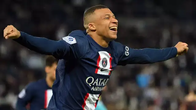 Mbappe, eski takımını satın aldı