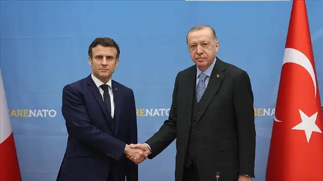 Erdoğan, Fransa Cumhurbaşkanı Macron ile görüştü