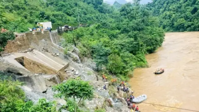Nepal'deki heyelan ve sellerde 193 kişi hayatını kaybetti