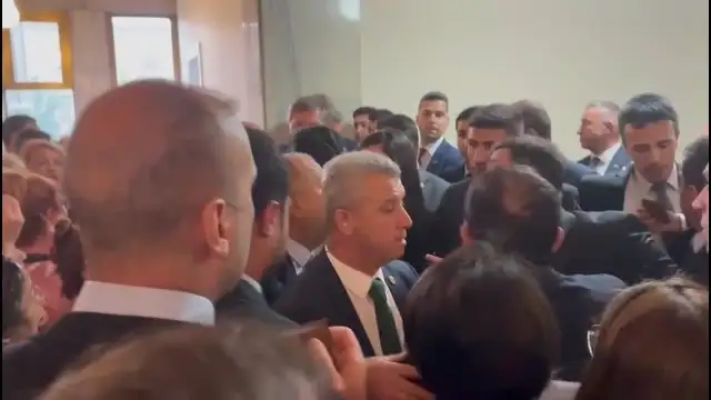'Ötanazi' teklifinin görüşmeleri pazartesi gününe ertelendi
