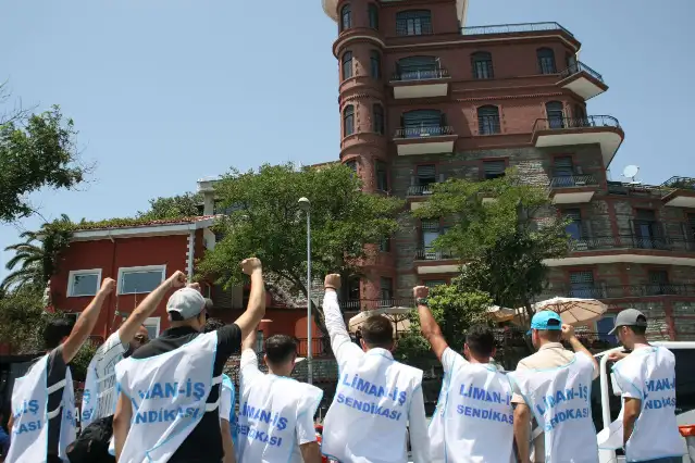 Borusan Port işçileri, Borusan Holding'in önünden seslendi: Borusan'a sendika girecek