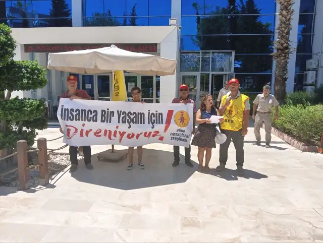 BES Antalya Şube: Mücadeleyle kazandığımız haklarımızdan vazgeçmeyeceğiz!