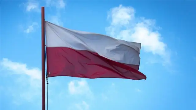 Polonya, hava sahasını ihlal eden Rus uçaklarını düşüreceğini duyurdu